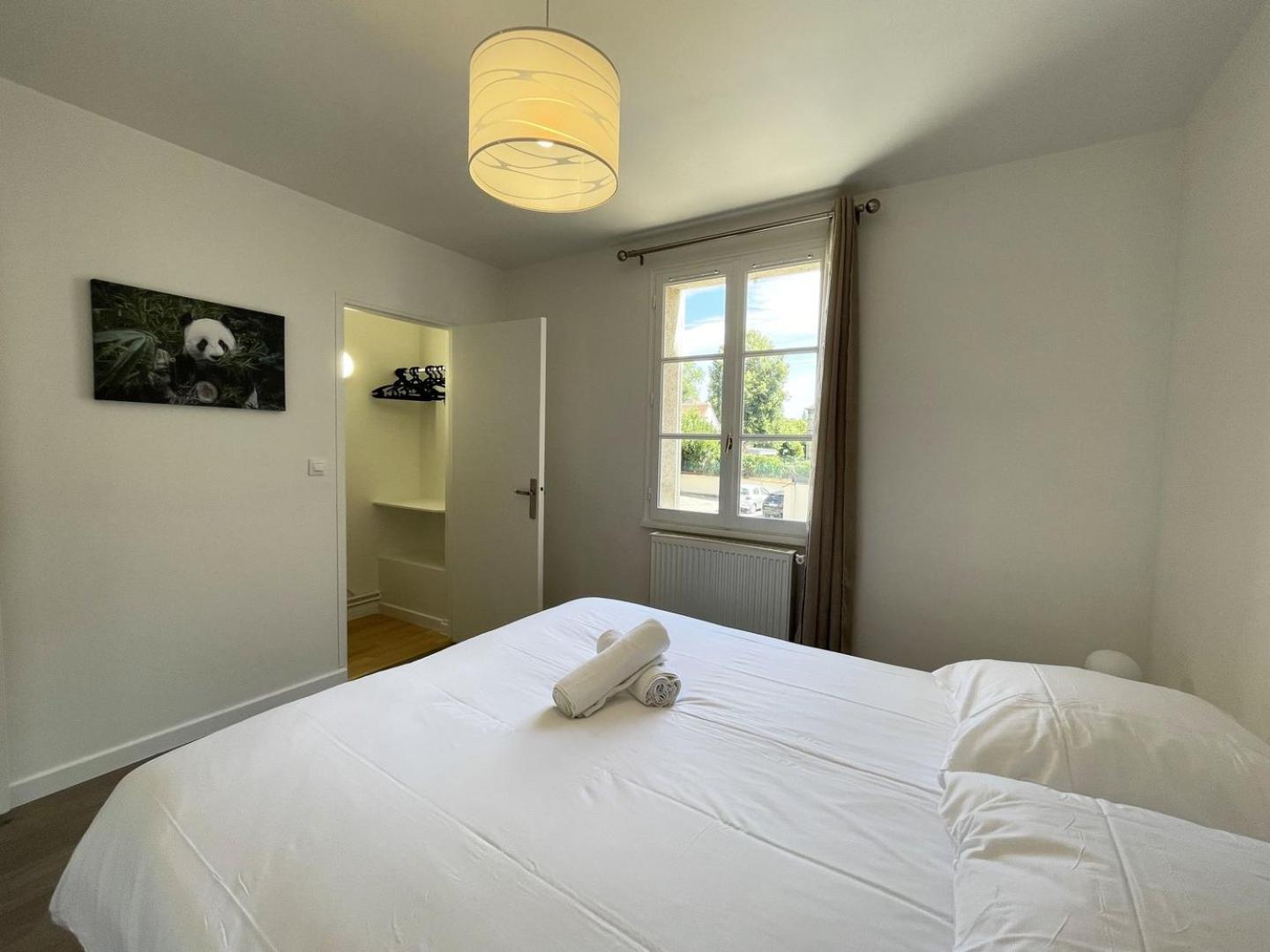 Apartamento Au Bord De L'Eure - Free Parking Chartres Exterior foto