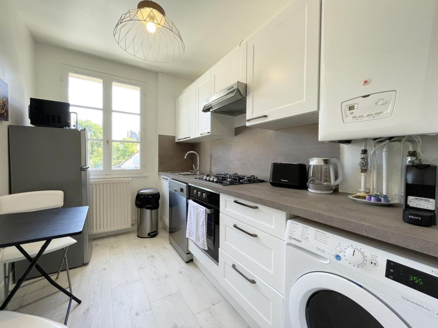Apartamento Au Bord De L'Eure - Free Parking Chartres Exterior foto